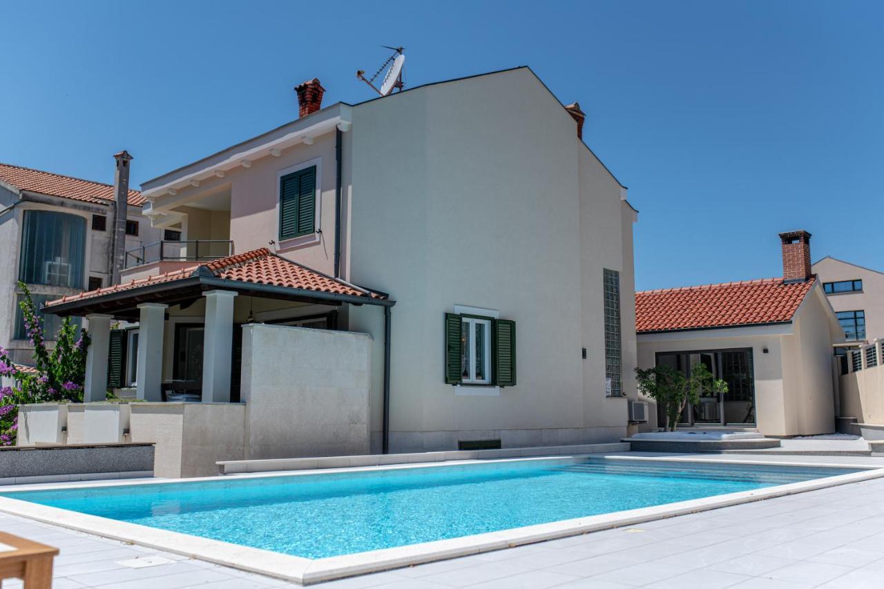 Villa ELLA Zara Esterno foto