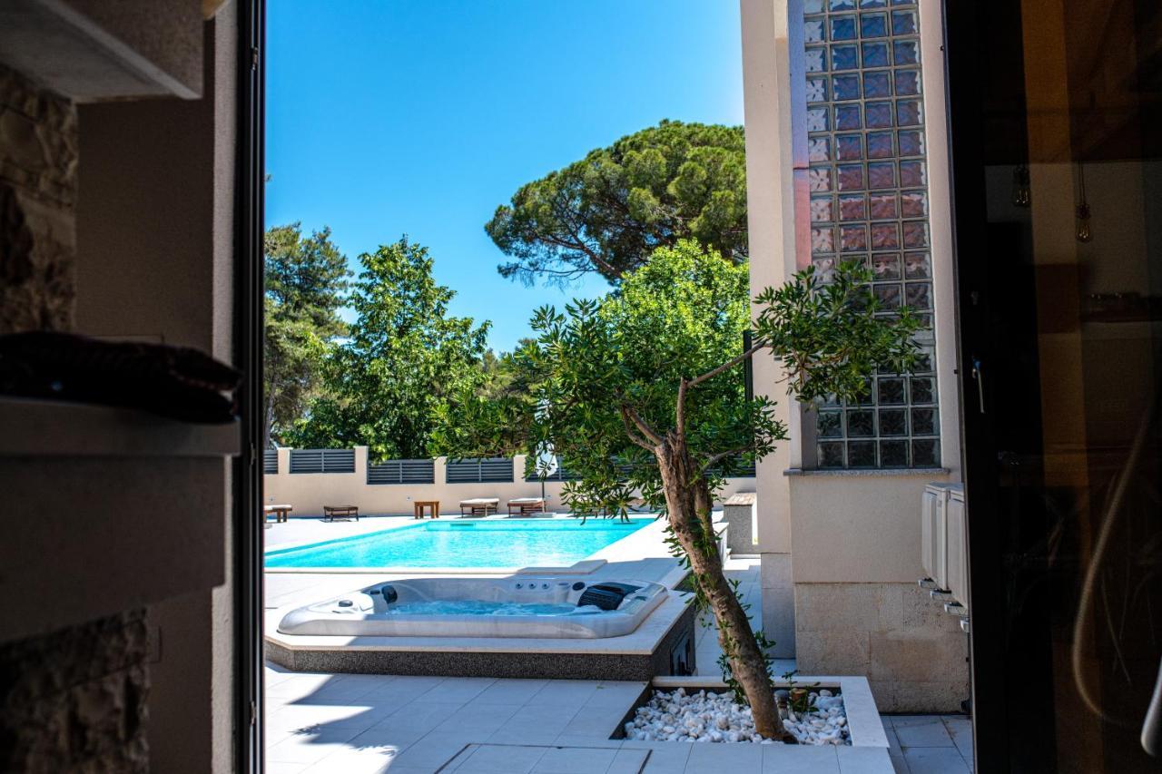 Villa ELLA Zara Esterno foto