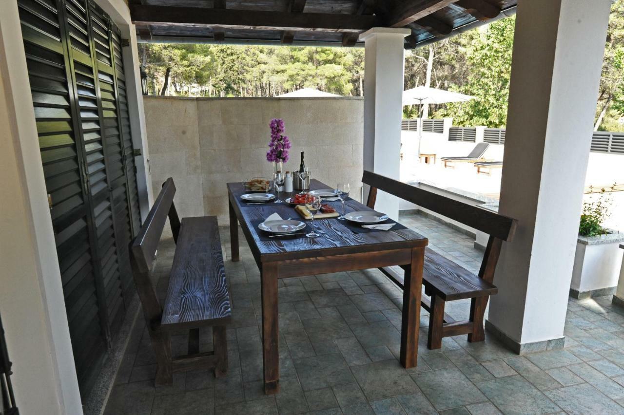 Villa ELLA Zara Esterno foto
