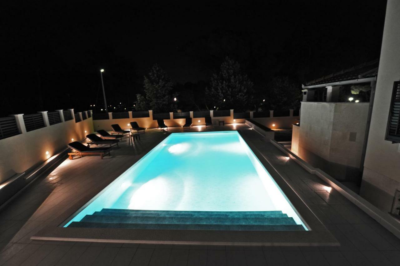 Villa ELLA Zara Esterno foto