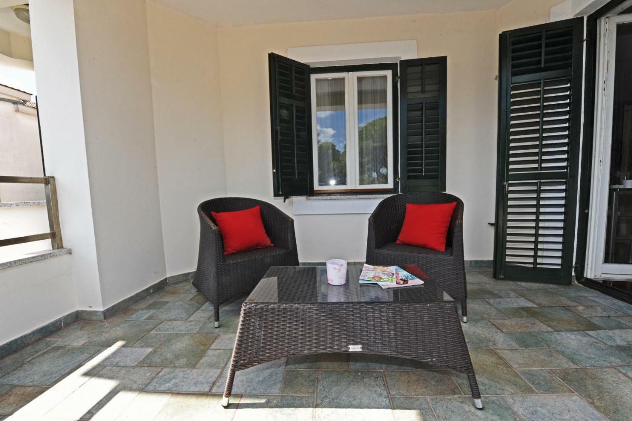 Villa ELLA Zara Esterno foto