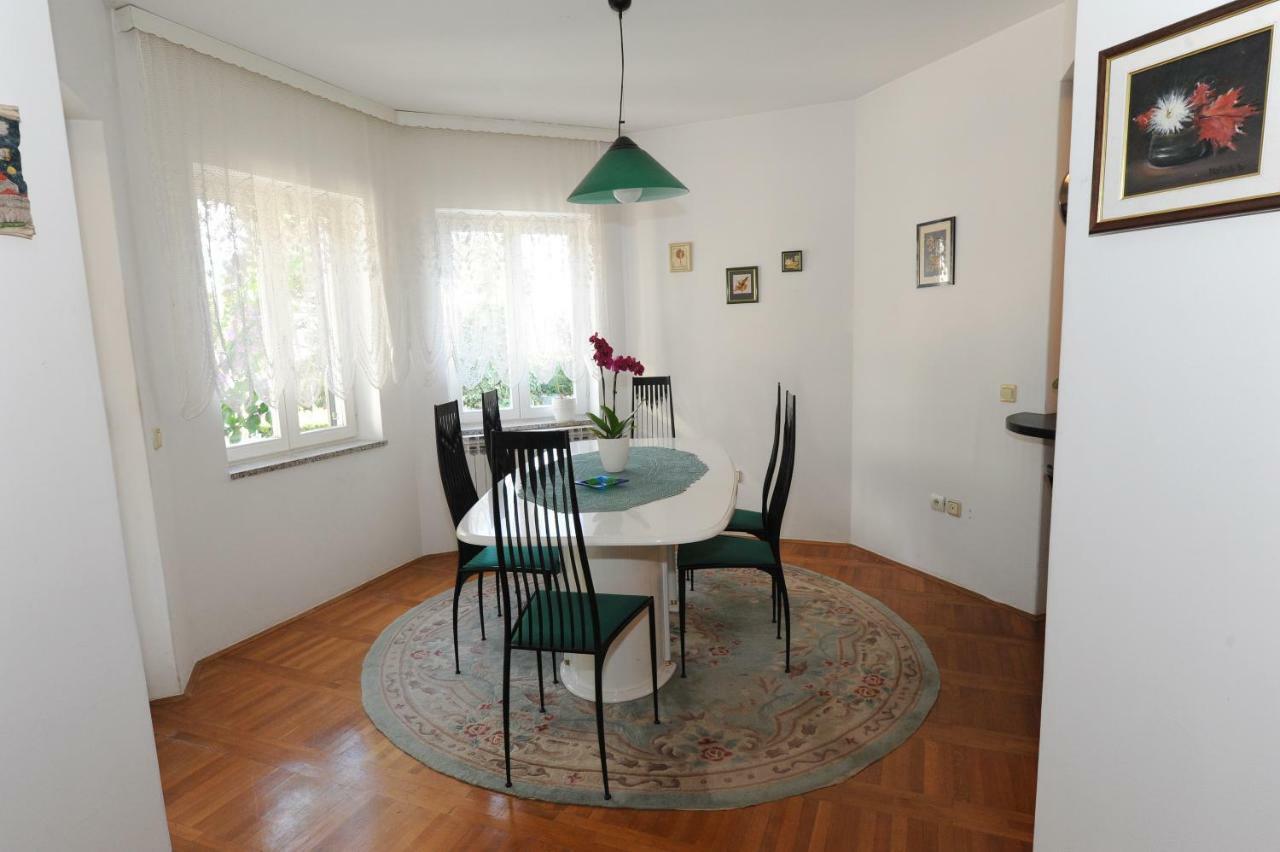 Villa ELLA Zara Esterno foto