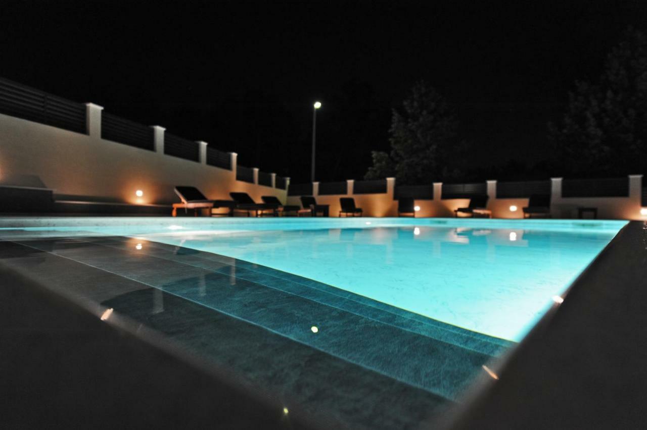 Villa ELLA Zara Esterno foto